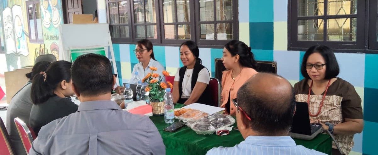 Diskusi Persiapan Diklat Pembentukan Pangkalan Data Bersama Yayasan BaKTI dan Rumah Generasi (28/10/